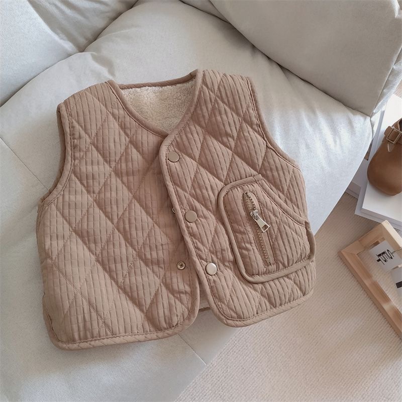 Luxury Winter 2025 Cozy Kids Vest, Premium Sherpa Lining for Maximum Warmth, Boys & Girls Sleeveless Jacket for All-Day Comfort Free Shipping