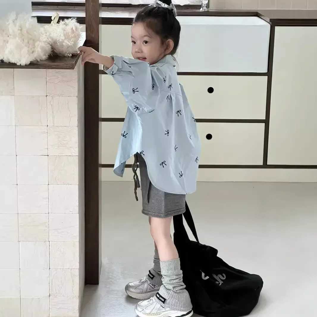 Childrens Blouses Girls Lazy Style Bow Printed Shirt Baby Design Casual Long Single Breasted Buckle Soild Color Jacket Blouses C251007