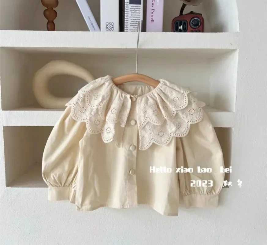 Spring and Autumn Girls Retro Foreigner Lace Shirt Childrens 2024 Fashion Solid Color Long Sleeve Top Baby Shirt C251007