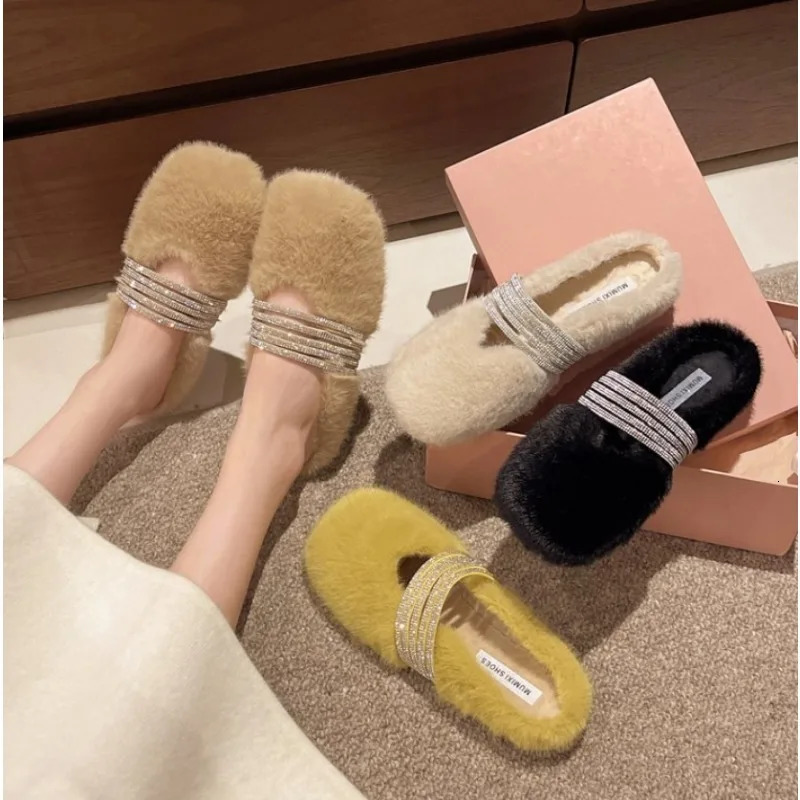 Winter Fashion Shining Rhinestone Women Fur Slippers Fluffy Fur Outward Soft Flat Shoes Elegant Womens Party Dress Mule Shoes 250923