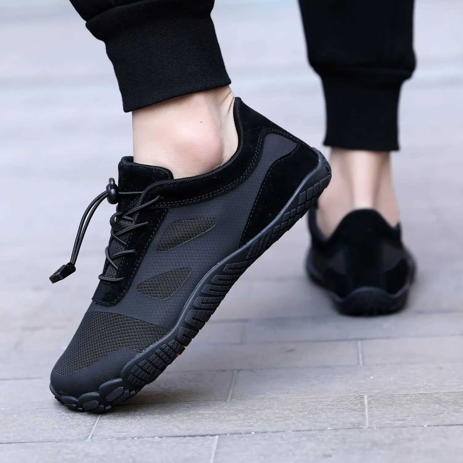 Outdoor Breathable Mesh Upper Mens Casual Sneakers Light Trend 2025 Cheap Liquidation Unisex Hiking Trekking Male Sports Shoes J251007