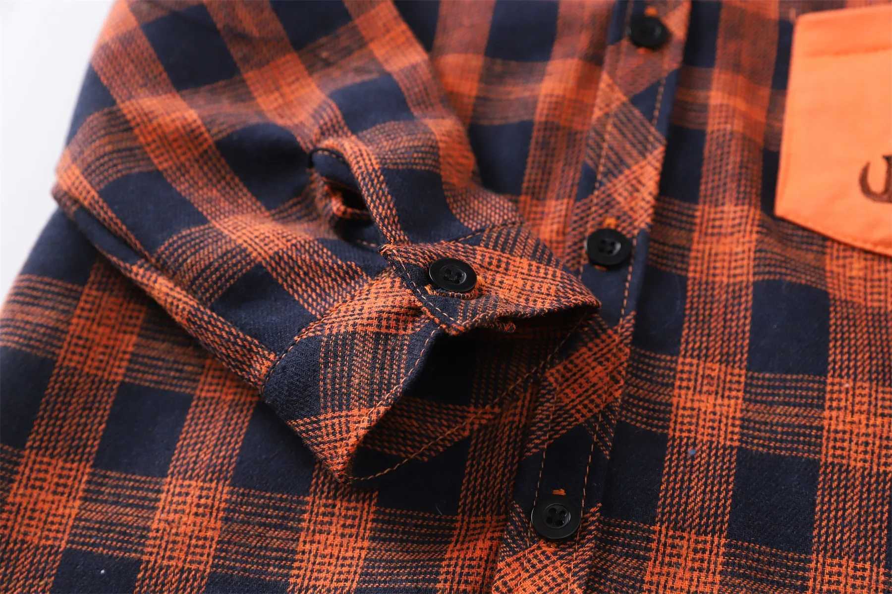 Boy Plaid Shirt New Baby hooded dinosaur embroidered coat in autumn and winter childrens clothes C251007