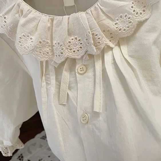 Spring Autumn Girls Clothing Long Sleeved Shirt 2025 Baby Childrens Fashion Korean Sweet Lace Collar Shirt C251007