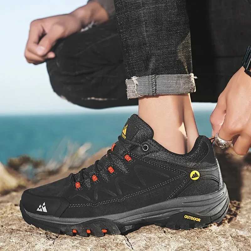 HIKEUP Leather Mens Outdoor Hiking Shoes Tourist Trekking Sneakers Mountain Climbing Trail Jogging Shoes For Men Factory Outlet J251007