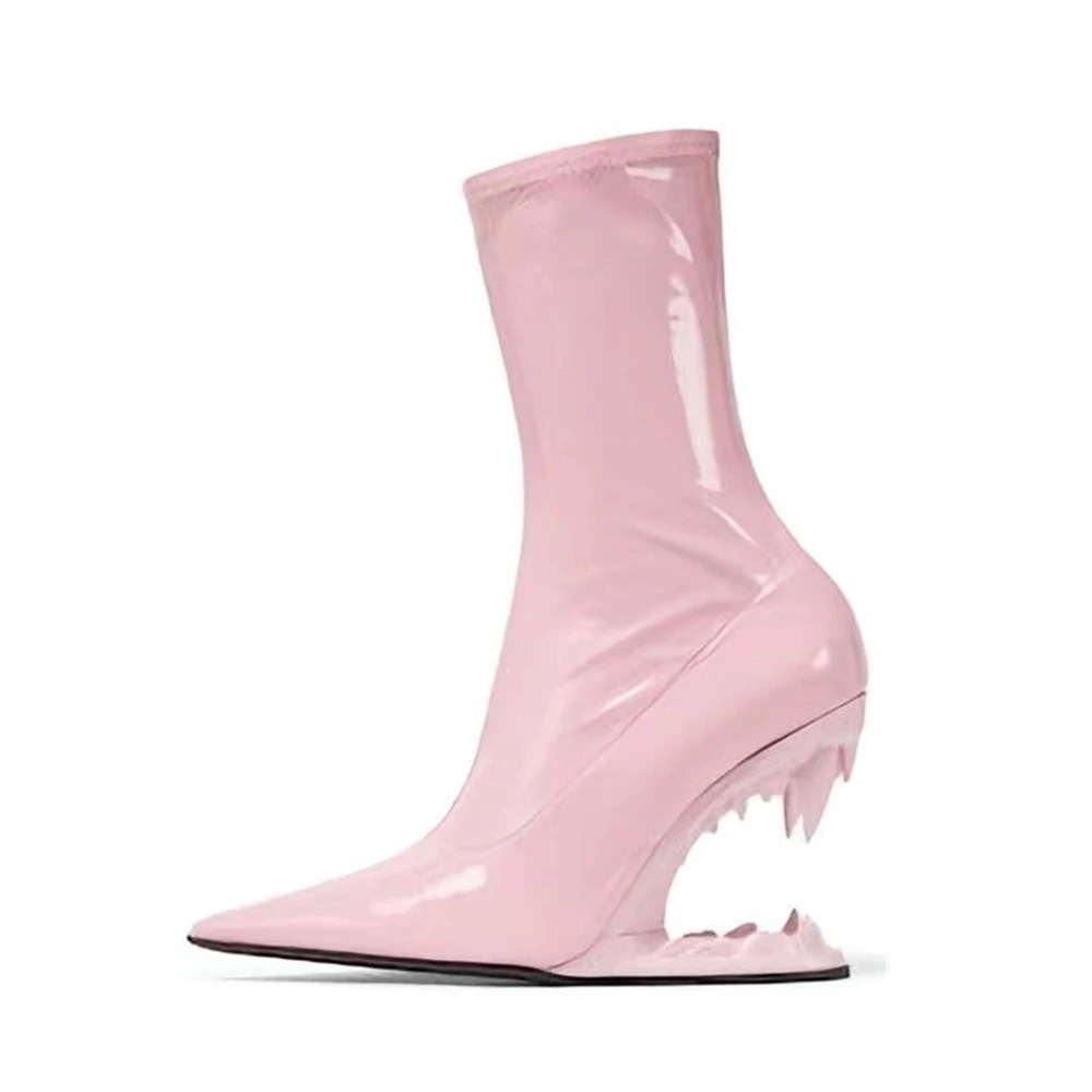 Fashionable New Style for Ladies: High-top Stiletto Boots Featuring Tiger Teeth Special-shaped Heel Detailing