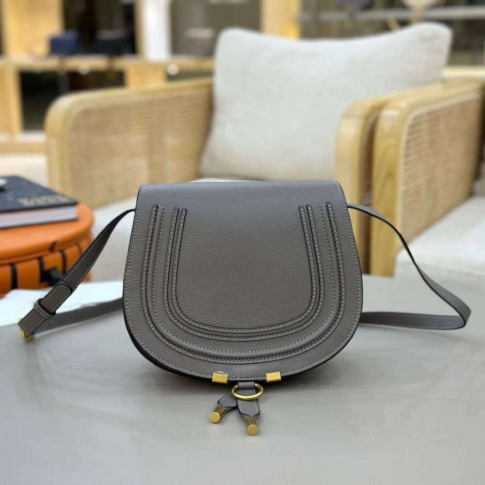 Best Seller 12A Classic Genuine Leather Saddle Vintage Cowhide Crossbody Shoulder Bag Large Capacity Casual Handbag High Quality