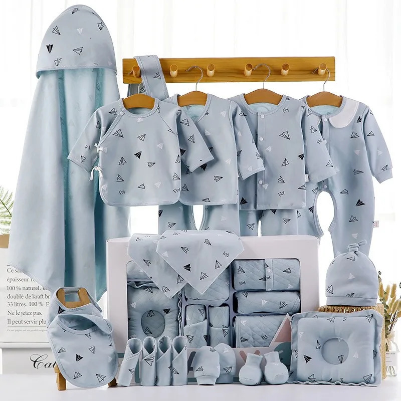 1822 Pieces born Clothes Baby Gift Pure Cotton Baby Set 06 Months Autumn And Winter Kids Clothes Suit Unisex Without Box 250930