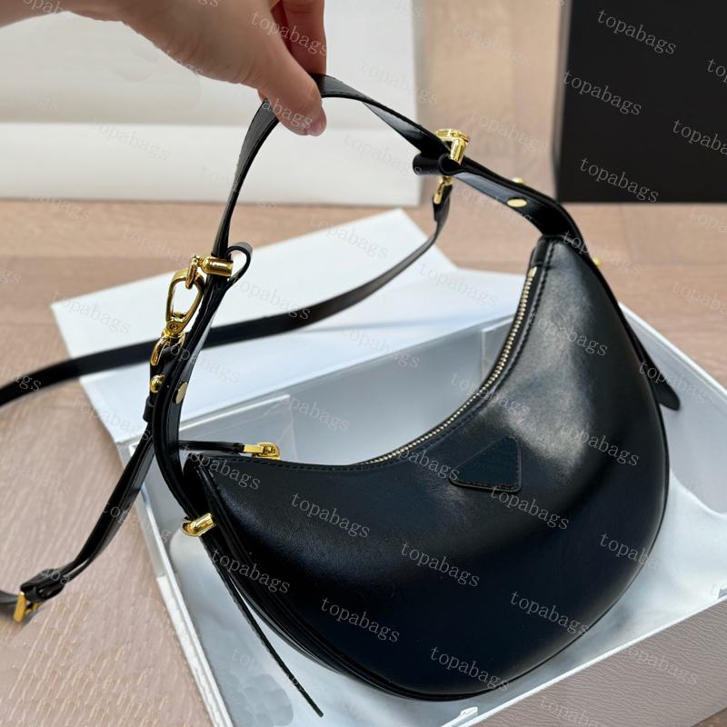Women's designer underarm bags new fashion crescent shoulder bag lady outdoor hobo luxury handbags