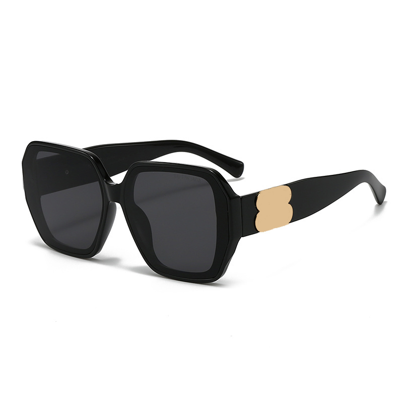 Designer with Box Sunglasses for Men Women Hip Hop Classics Fashion Matching Driving Beach Shading Protection Polarized Glasses Gifts Parts bestsss