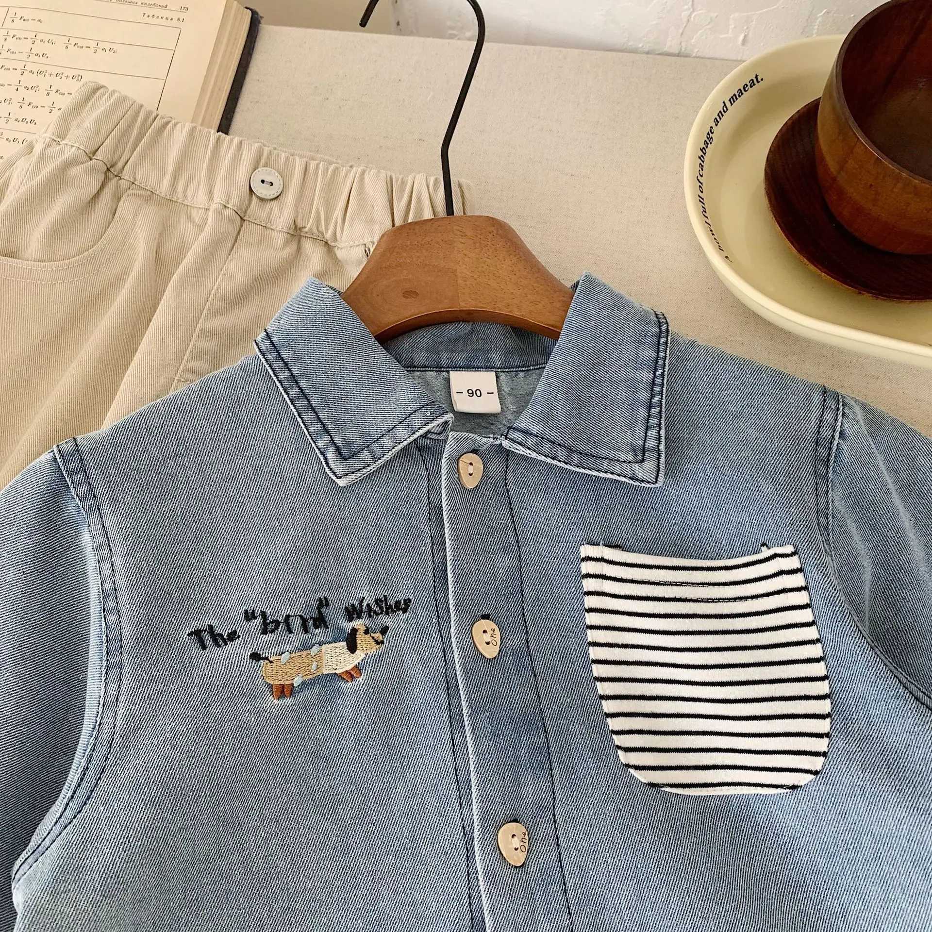 2025 Autumn Baby Boys Tshirt Retro Striped Pocket Turn Down Collar Toddler Boys Denim Shirts Single Breasted 18Y Boys Tops C251007