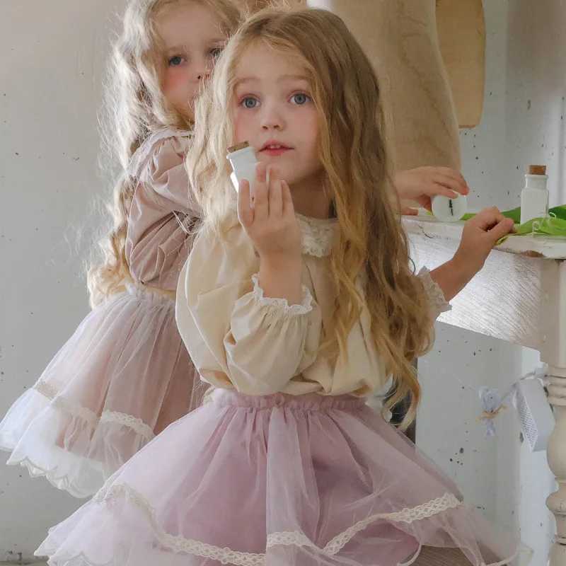 2025 Autumn New Korean Children and Girls Foreign Style Lace Doll Collar Longsleeved Shirt Fashion Casual C251007