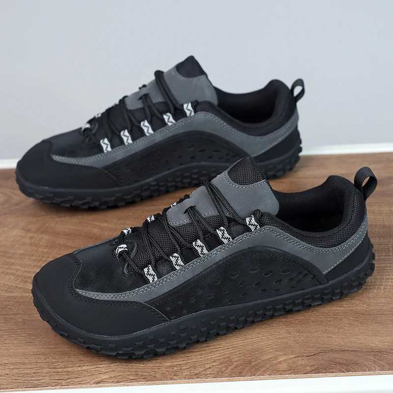 New Fashion Wide Palm Anti Slip Outdoor Mountaineering Hiking Shoes Retro Casual Shoes Strap Up Couples Size 3748 J251007