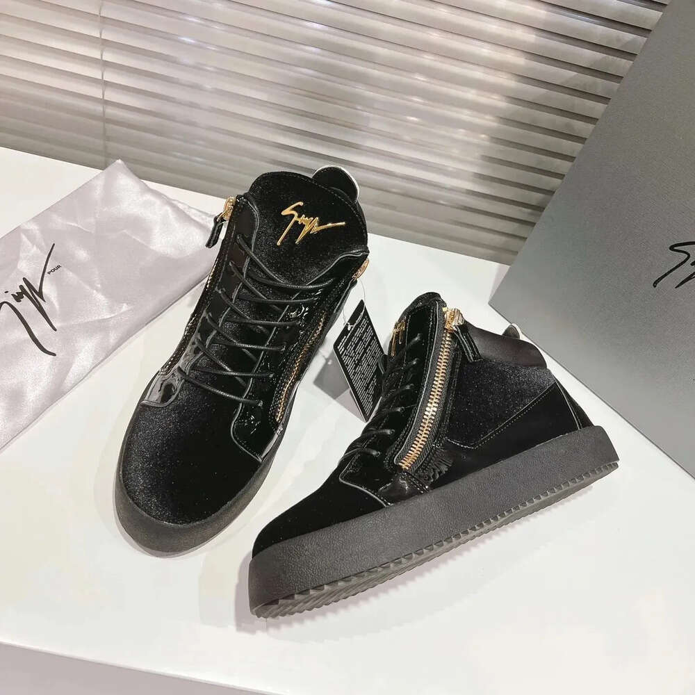 Top Quality Mens Womens Designer Shoe Frankie Leather High Sneaker Man Woman Rhinestone L Giussepe Zanoti Giuseppely Zanottiliness Zanoti Zanetti Zanotii Gzs 7F6