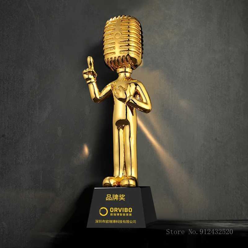 Creative Cartoon Character SingingTrophy ResinCraft Souvenir Student Trophy Crown Microphone and Speech Decorations forHe Y251008