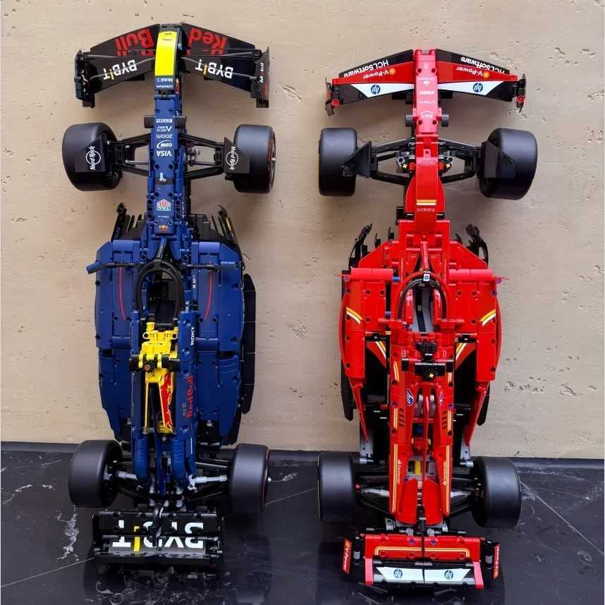 Hot Toys F1 Racing Series Technical SF24 42206 RaceCar RB 42207 Supercar Assemble Puzzle Model Car Birthday Gifs Z251008