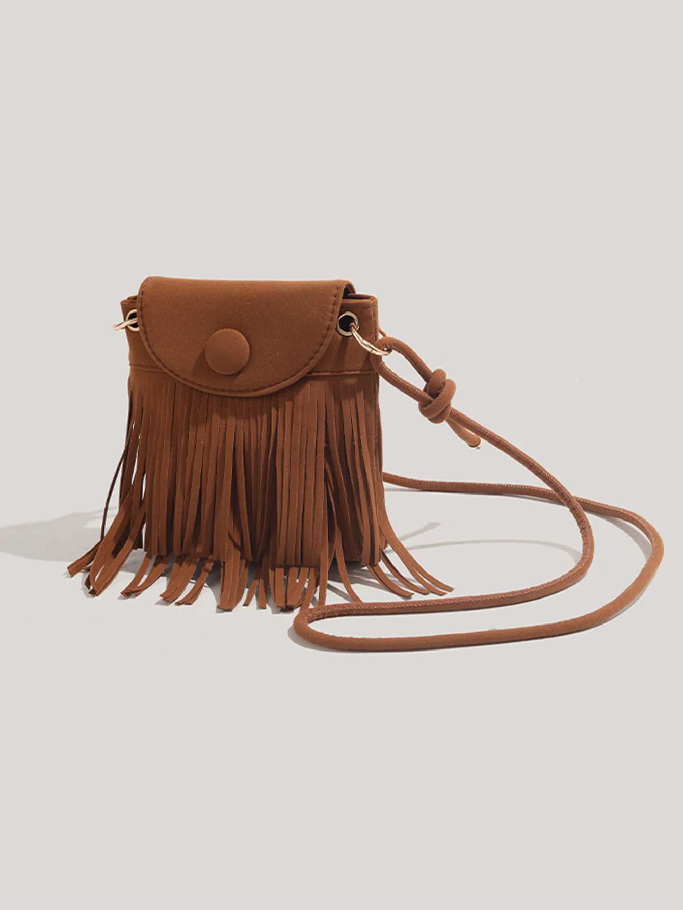 Niche fashion and simple design Saimian tassel oneshoulder retro suede ethnic style crossbody bag daily versatile travelT251007