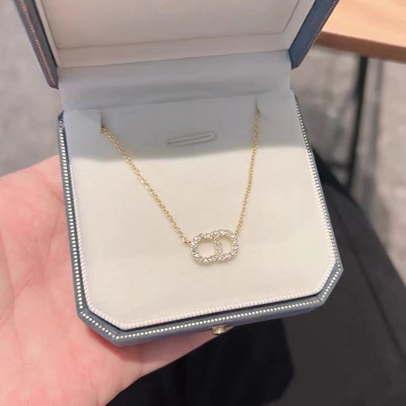 Letter CD Necklace for Women Versatile High-end Simple Light Micro-inlaid Zircon Full Dia Titanium Steel Clavicle Chain Ins Niche