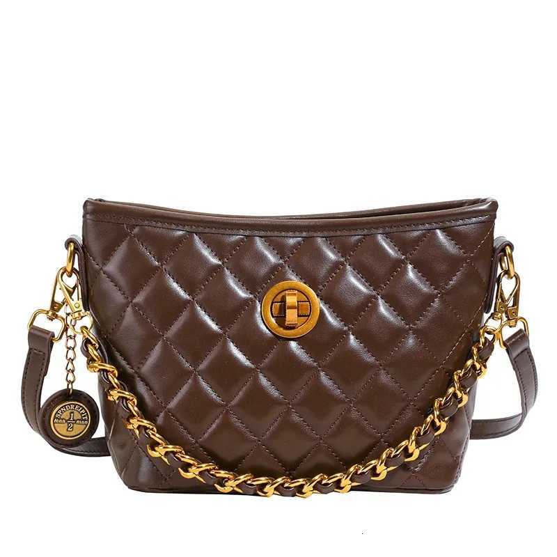 Designer New 2025 Wens Spring 1 Bag Fi Forward Niche Diamd Embellished Shoder Bag Spacious Stylish Y251120