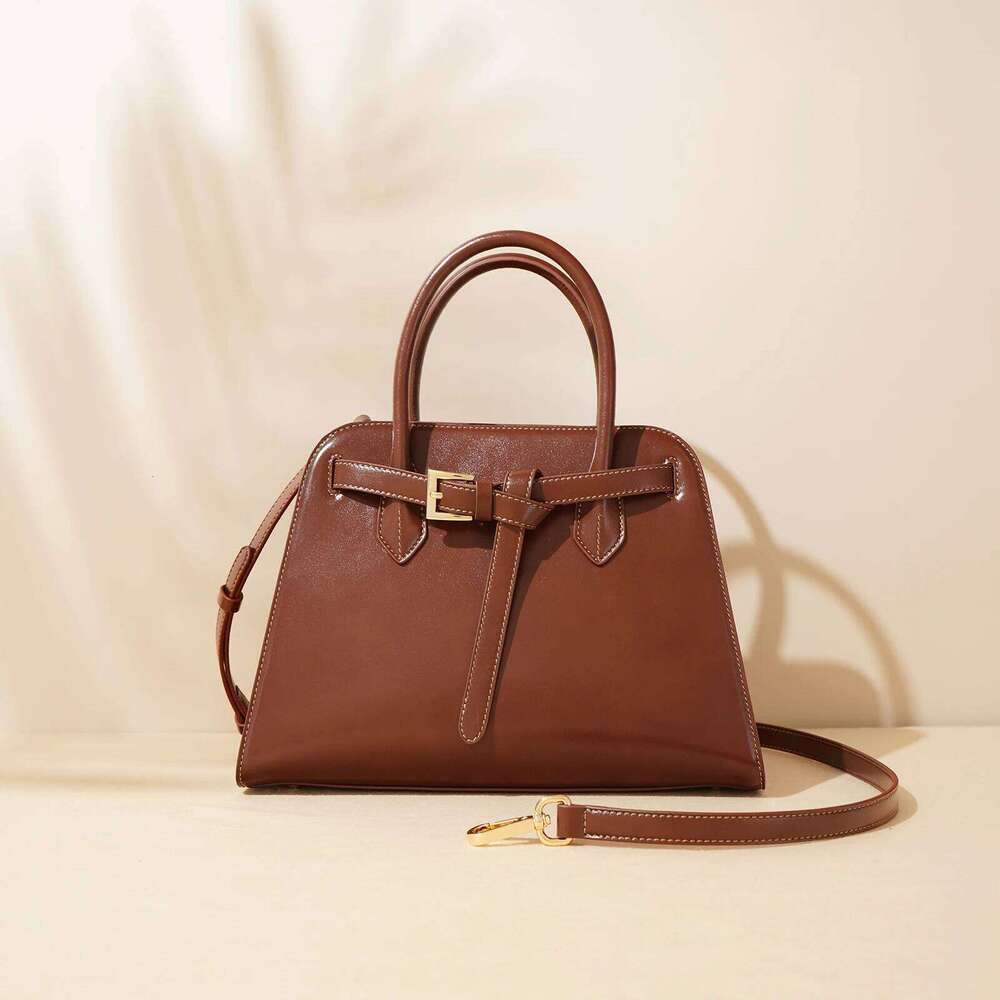 Luxury bag Leisure Hard Cow Leather Women Shoulder Bag Large Fashion Magnetic Button Open Tote Female Handbag Brown