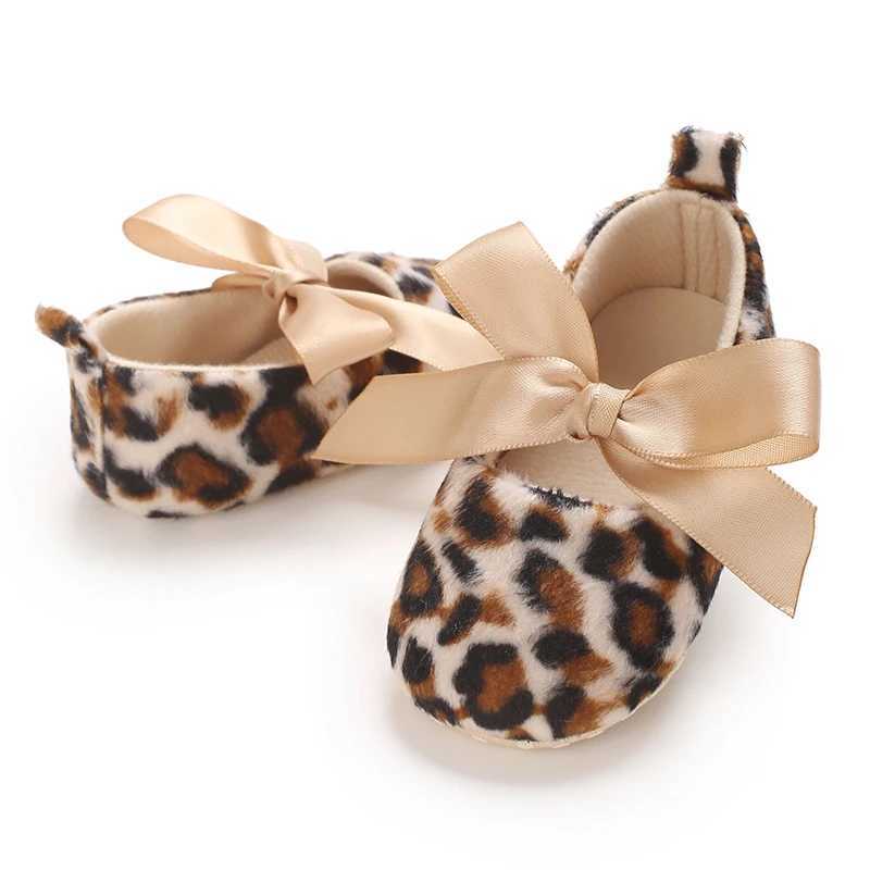 01Year Tie ones shoes Fashion Bow Canvas shoes Infant Girl Shoes Leopard Soft Sole NonSlip Toddler First Walker C251008