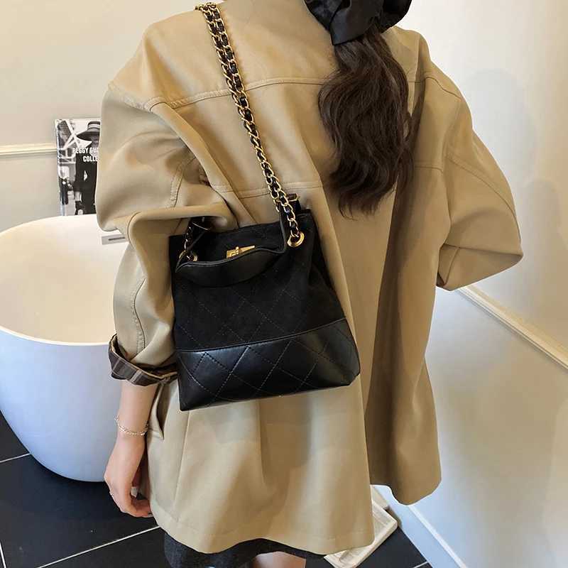 Designer Suede Leather Luxury Top Handbag Purse Wen PU Leather Messenger Shoder Bag Plaid Fem Crossbody Bag Quilted Brand Y251120