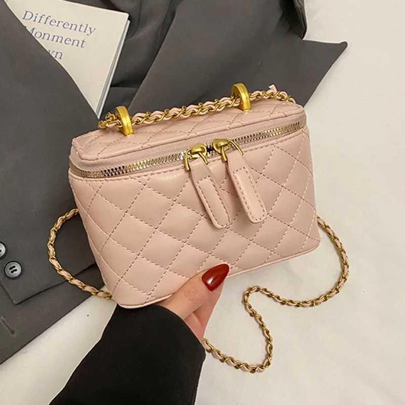 Summer Red Crossbody Bags Korean Simple Versatile Chain Party Box Handbags Women Mobile Phone Pouch Chic PU One Shoulder BagsT251007