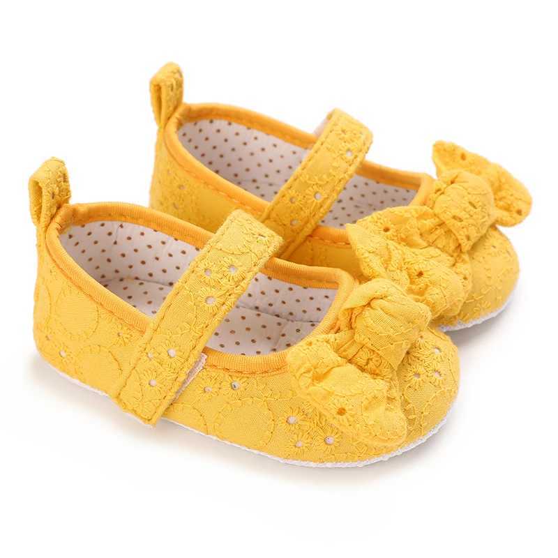 Spring And Autumn Baby Walking Shoes 100 Day Old Anti Slip Lace Baby Princess Soft Soled Walking Shoes C251008