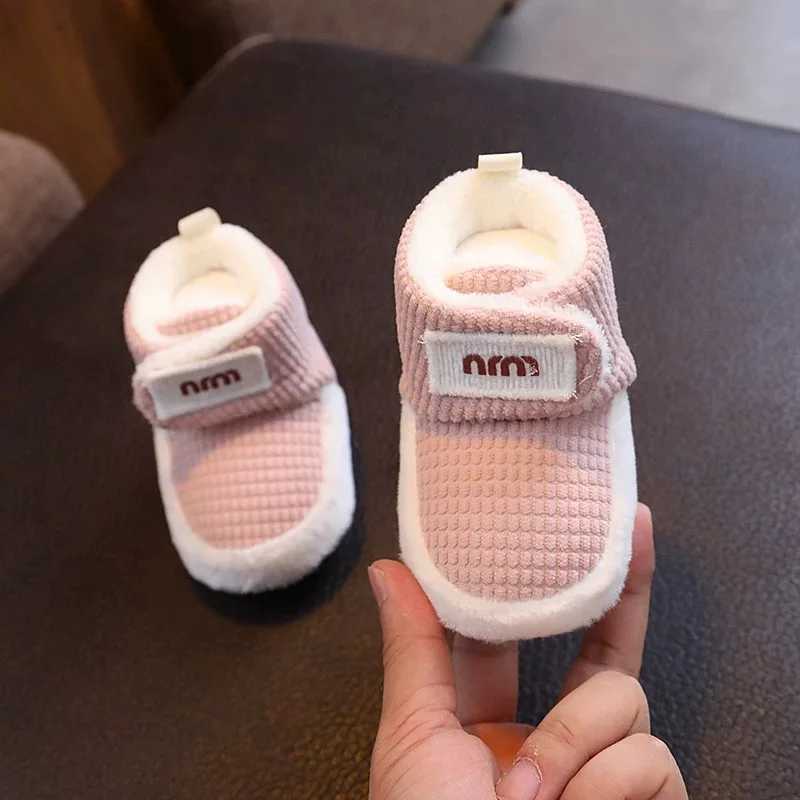 Baby Shoes Autumn and Winter 1 Year Old Thick Velvet and Warm Cotton Shoes Male and Female Babys Walking Shoes C251008