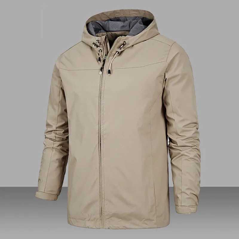 Mens Hooded Soprts Jacket Outdoor Windproof Waterproof Climbing Jackets Man Solid Color Casual Loose Lightweight Zipper Coat J251008