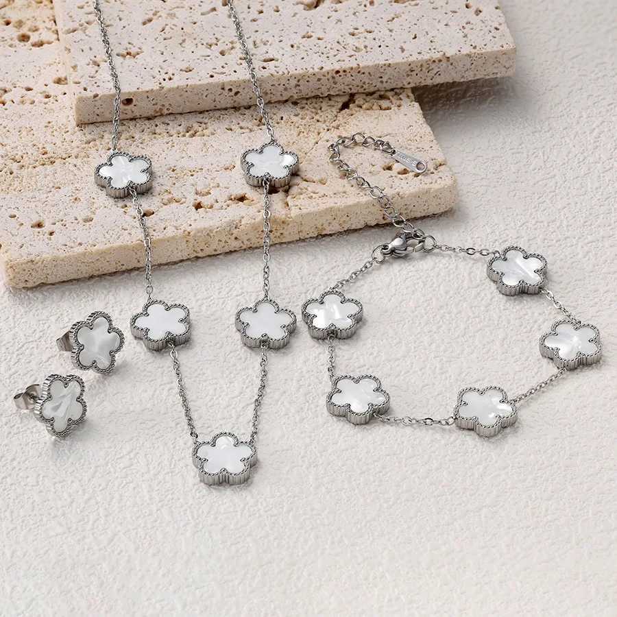 14K Gold Plated Cinquefoil Link Bracelet White Black Red Green Lucky Bracelet Necklace Earrings Jewellery Gifts Fashion WomenT251007