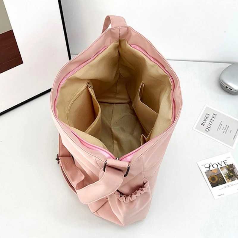 2025 Fashion Solid Color Nylon Hobos Crossbody Bags Solid Casual Zipper Womens Bags High Capacity Single Shoulder Totes BagT251007