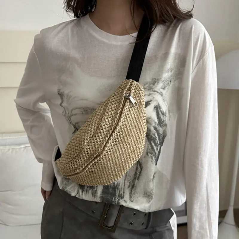 Cute Straw Woven Waist Bag Rattan Large Capacity Fanny Pack Handmade Braid Crossbody Bags for SummerT251007