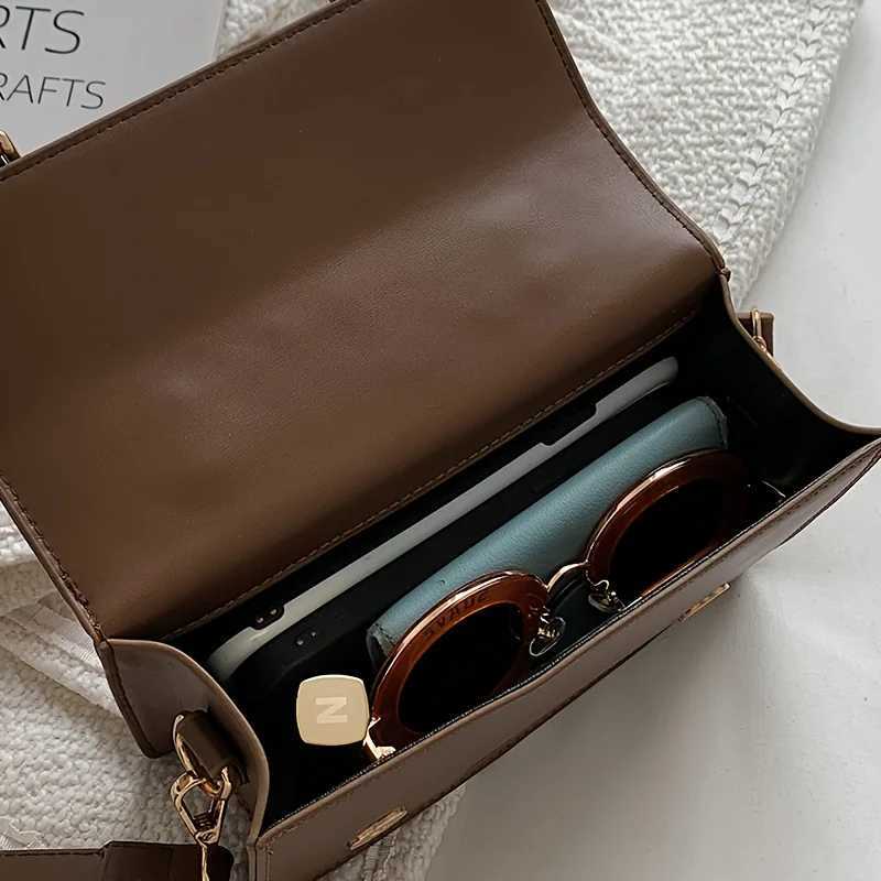 Stylish solidcolor shoulder square bag buckletrimmed flip messenger bag brown wallet homecoming seasonT251007