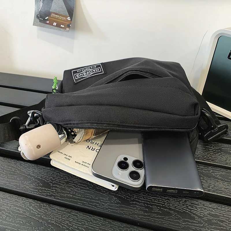 Womens Embroidered Canvas Crossbody Bag Multifunctional Small Purse Sport Casual Rectangle Shoulder Bag LightweightT251007