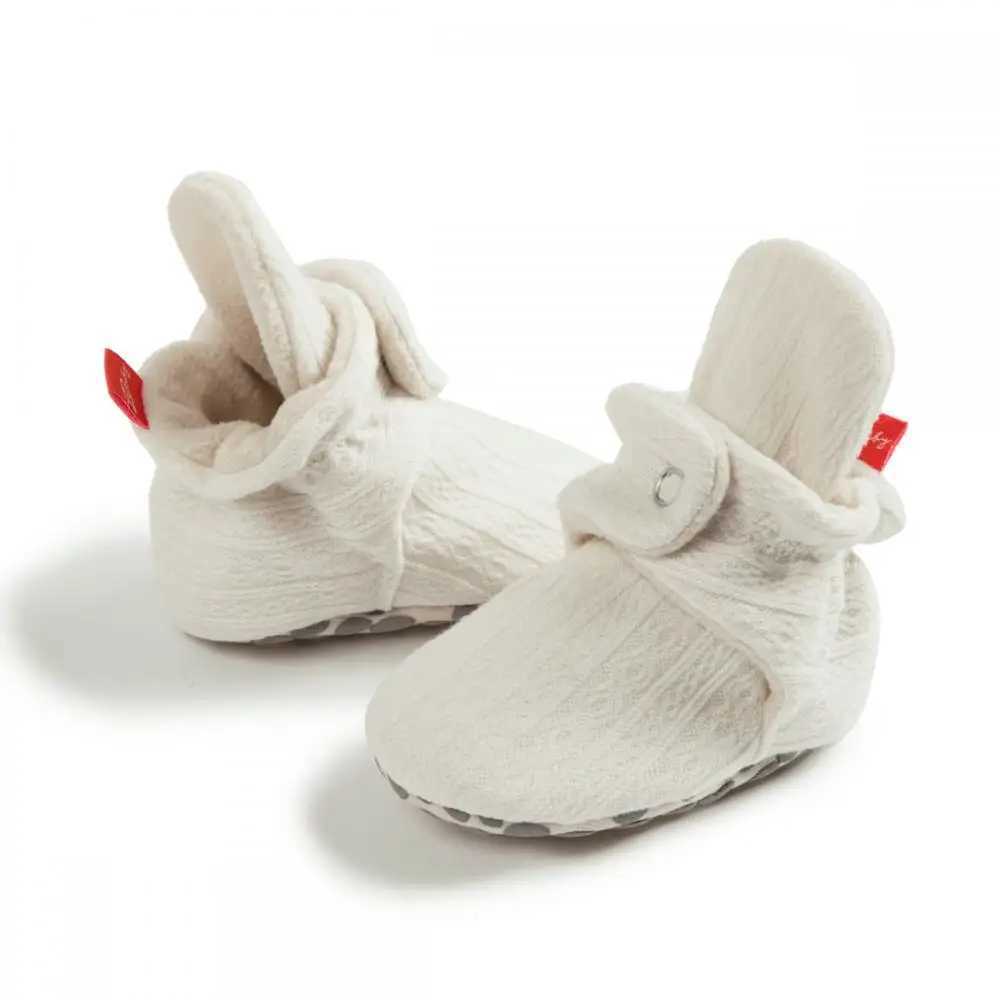 Baby Boy Girl Cute Socks Infant First Walkers Floor Booties Classic Soft Sole AntiSlip Warm New Fashion Shoes C251008