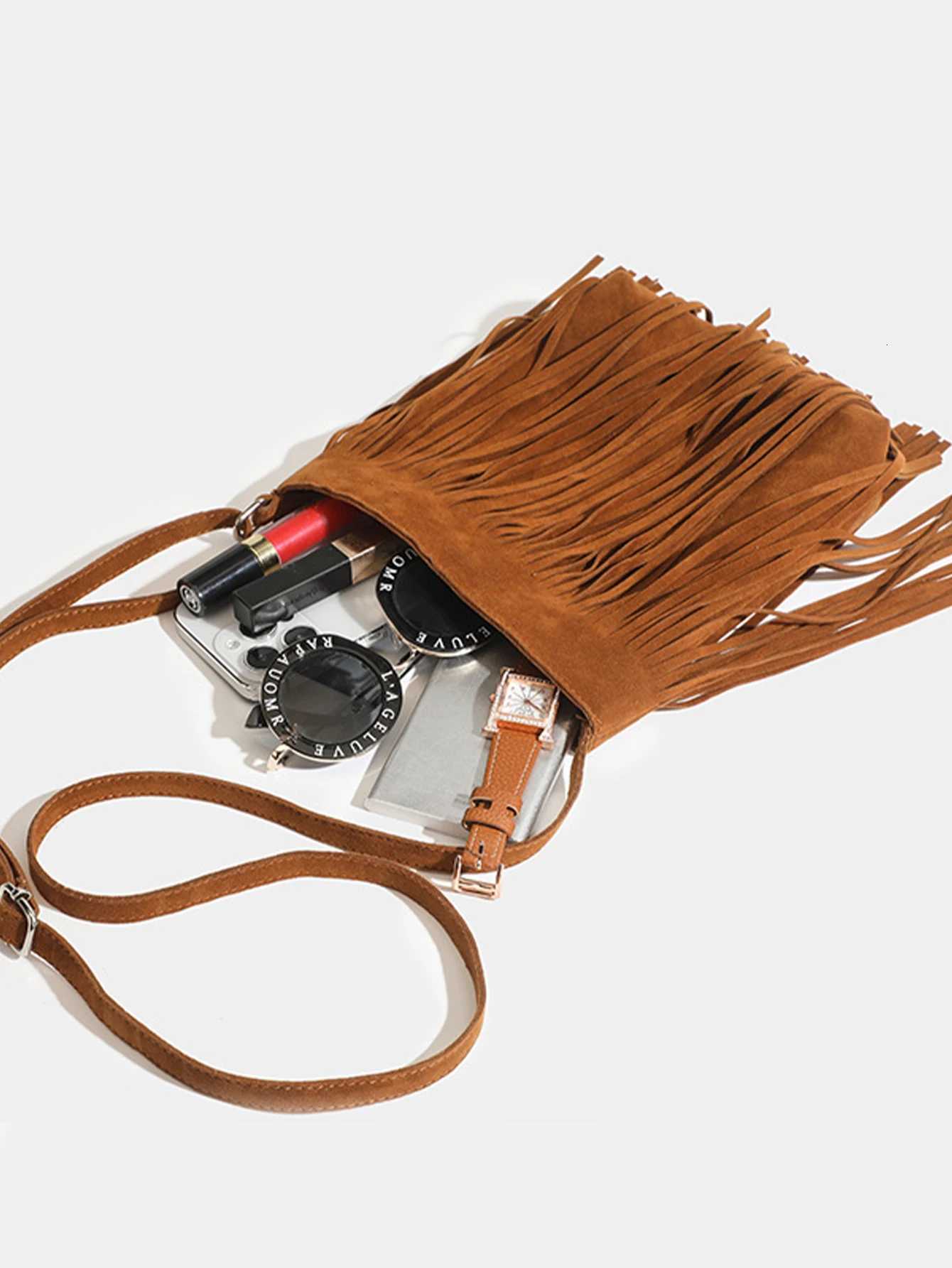 Fashionable and versatile American Bohemian Tassel Bag for Fake Suede Retro Saddle Bag OneShoulder Crossbody BagT251007