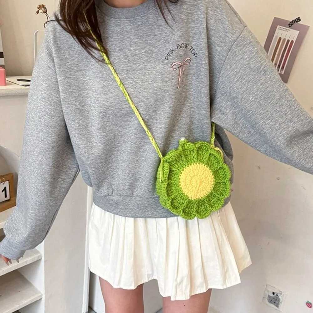 Casual Knitted Sun Flower Weave Bag Bohemian Crochet Flower Shoulder Bag Storage Bag Romantic Beach Crossbody Bag StreetT251007