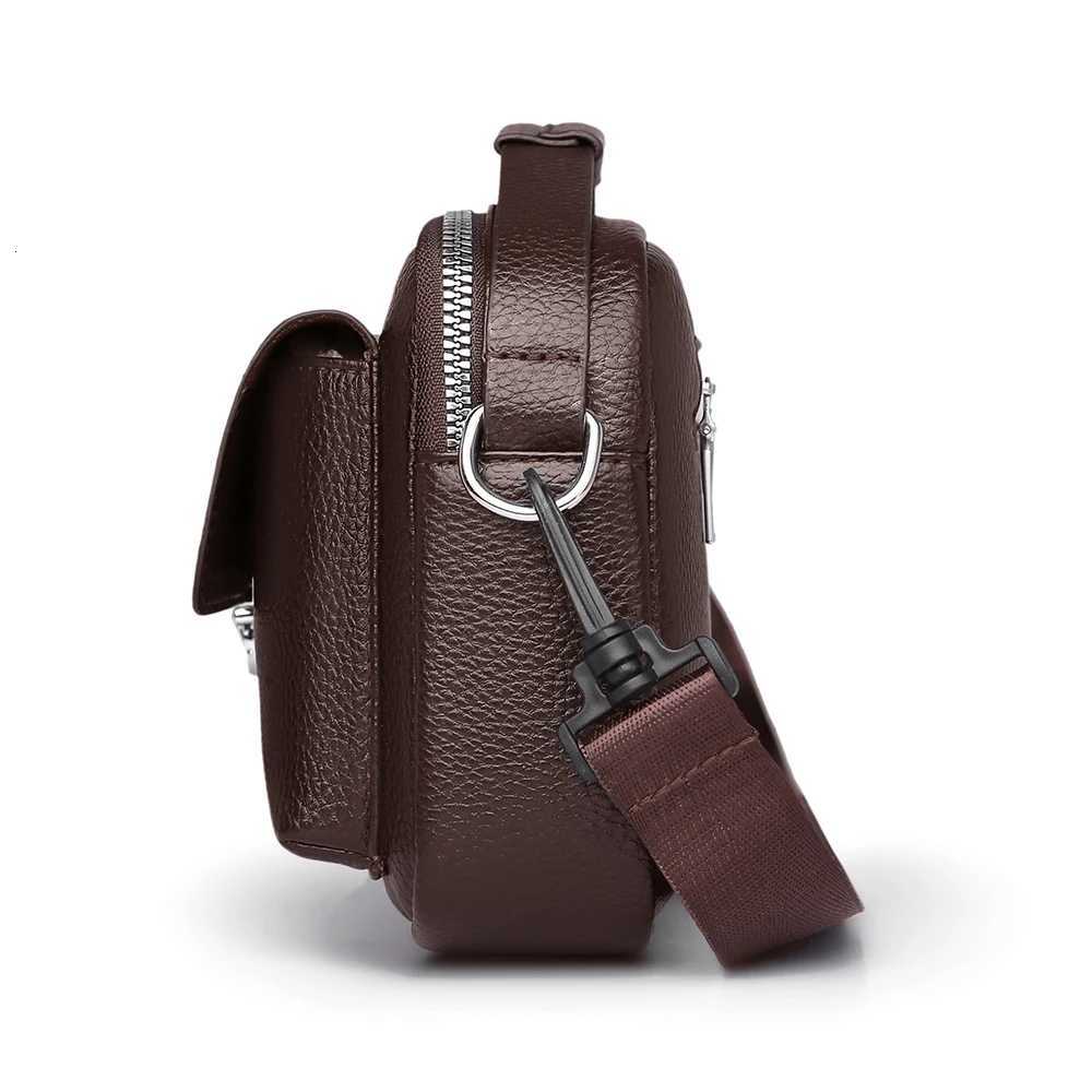 New Casual And Fashionable Men Bag Crossbody Bag Mens Highend Designer Large Capacity Single Shoulder Waterproof Crossbody BagT251007