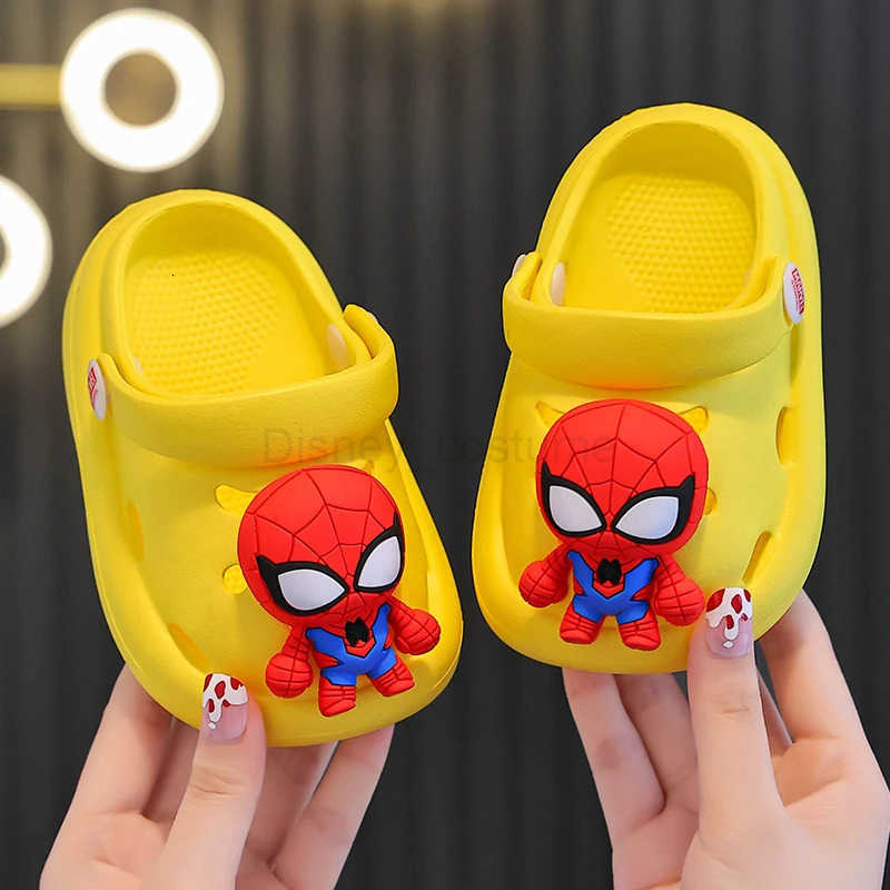 Disney Kids Slippers for Boys Summer Beach Indoor Slippers Cartoon Spiderman Home Soft NonSlip Children Slippers Garden Shoes H251008