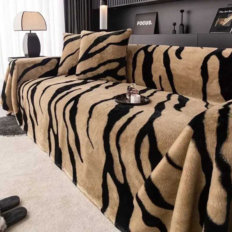 Light Luxury Rabbit Plush Sofa Cover Cloth Thick Anti Slip L Sofa Towel Leopard Print Backrest Autumn Winter Couch Mat Blanket Y251008