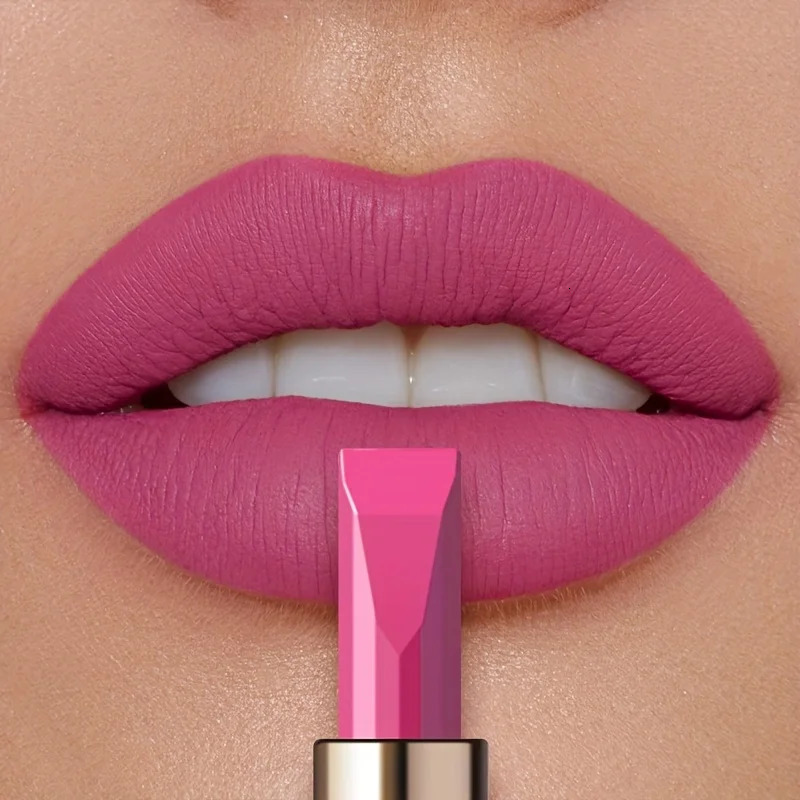 Matte silky velvet lipstick durable waterproof and sweat resistant suitable for daily makeup Valentines Day to send female 250930