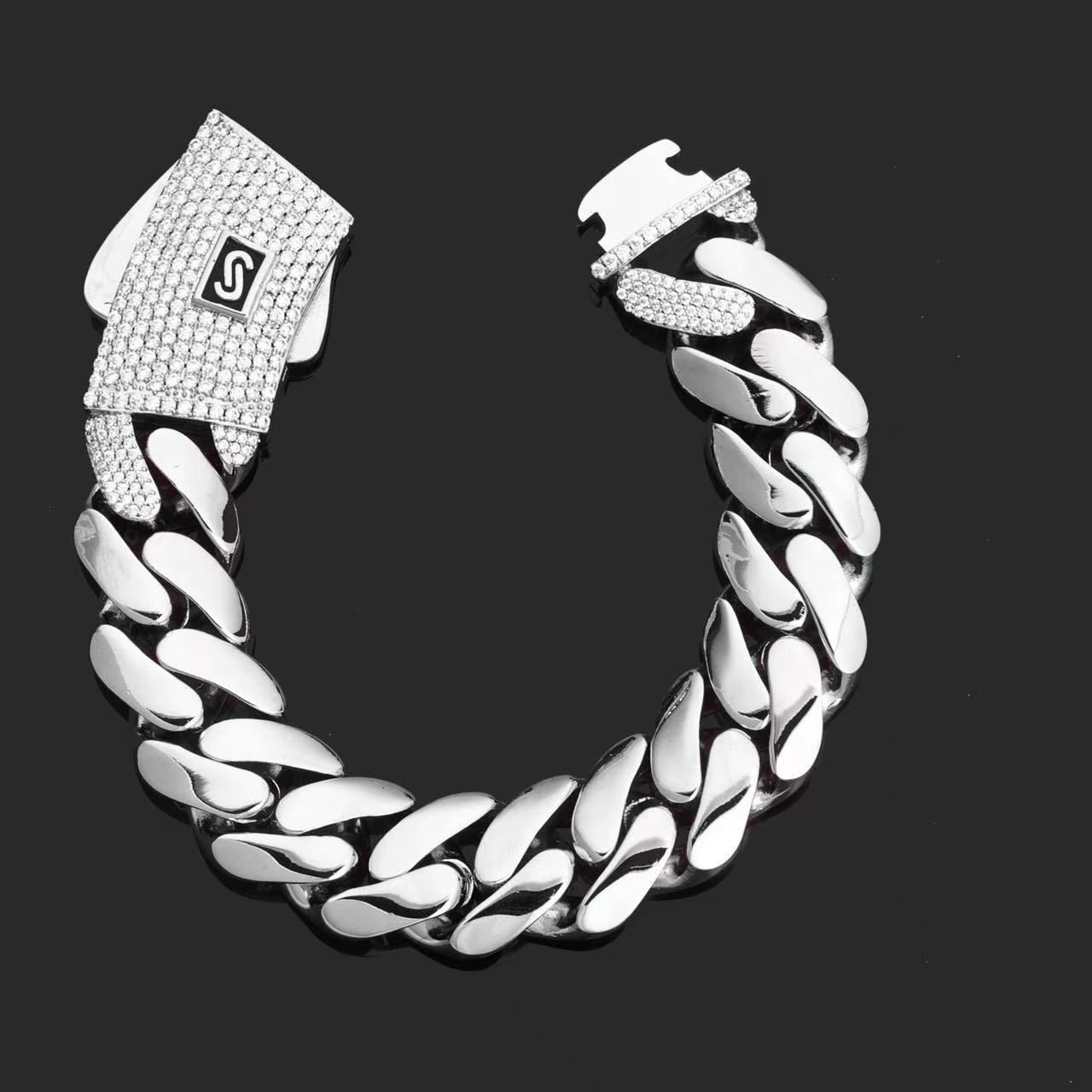 High Quality 14K Monaco Chain 925 Silver Cuban Link Necklace Iced Out VVS Moissanite Clasp Smooth Cuban Chain Jewelry