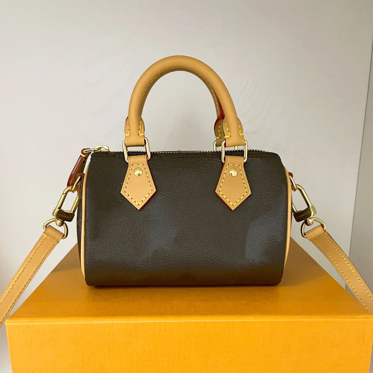 Top Designer Mini Nano 16cm Shoulder Bag Women Leather Denim Crossbody Luxury Brand Embossed Tote Purse Brown Flower bag2