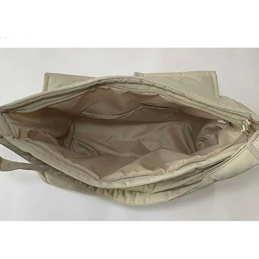 Large Capacity Nylon Crossbody Bag Multiple Pockets Harajuku Men Shoulder Bag Portable Sports Canvas Messenger Bag UnisexT251007