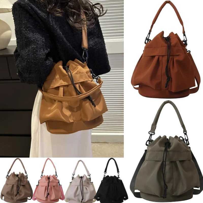 Women Tote Bag Shoulder Bag Nylon Waterproof Large Capacity Handbag Drawstring Crossbody BagT251007