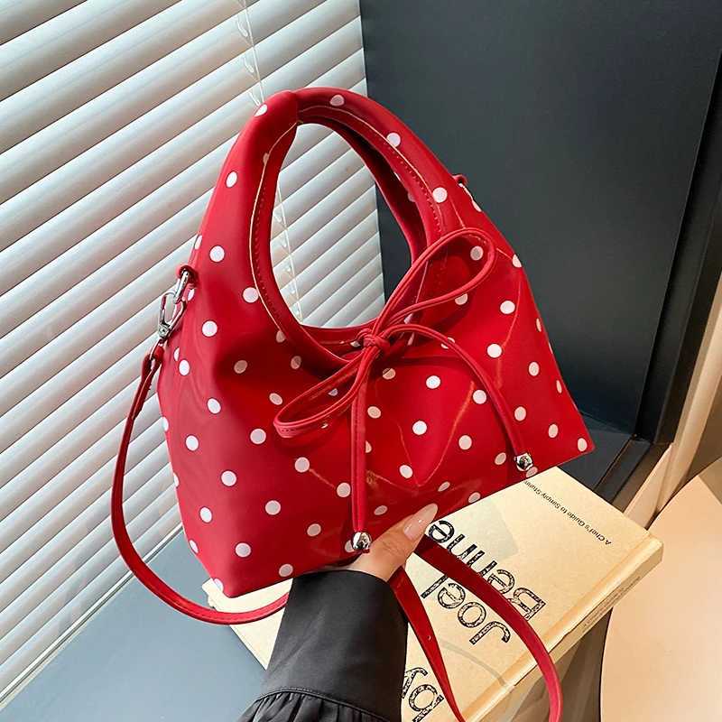 Designer Korean Exquisite Red Polka Dot Bow Handbags Wen Luxury Fi PU Leather Versatile Shoder Bag Cmuter Crossbody Bags Y251120