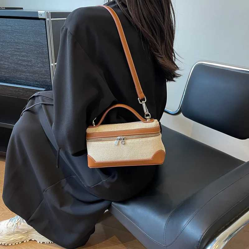 Designer Wen Zipper Shoder Bags Portable Box Handbag Canvas Pahwork Fi Crossbody Bag Ladies Cmuter Phe Pouch Purse Y251120