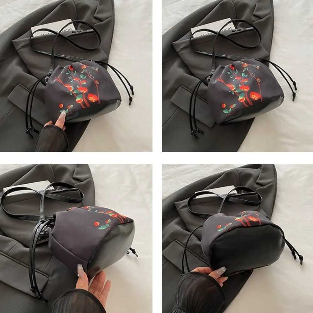 Cloth Flower Handbags Chinese Style Shoulder Bag Ethnic Style Crossbody Bag Cosmetic Bag Wallet Hanfu Drawstrings Bag WomenT251007