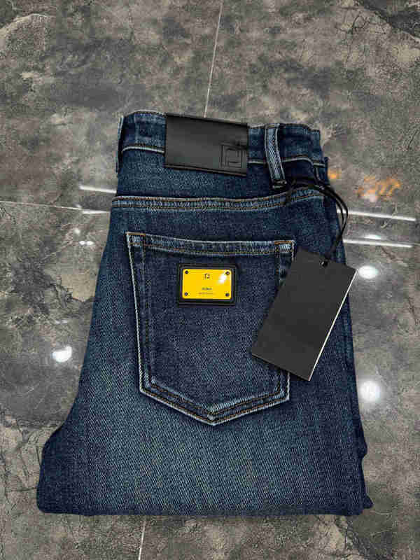 Men's Jeans Designer jeans, high-quality men's fashionable ripped jeans trend, retro western classic style straight-leg tailored R1T3