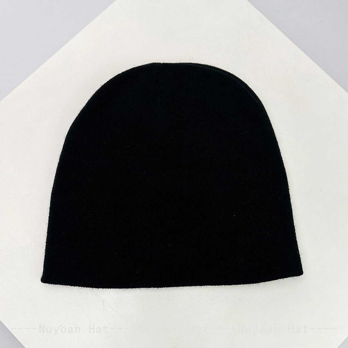 New Men Women American Vintage Jacquard Cross Knitted Hats Warm Personal Fashion Street Beanies Hiphop Versatile ins OutdoorXJ251008